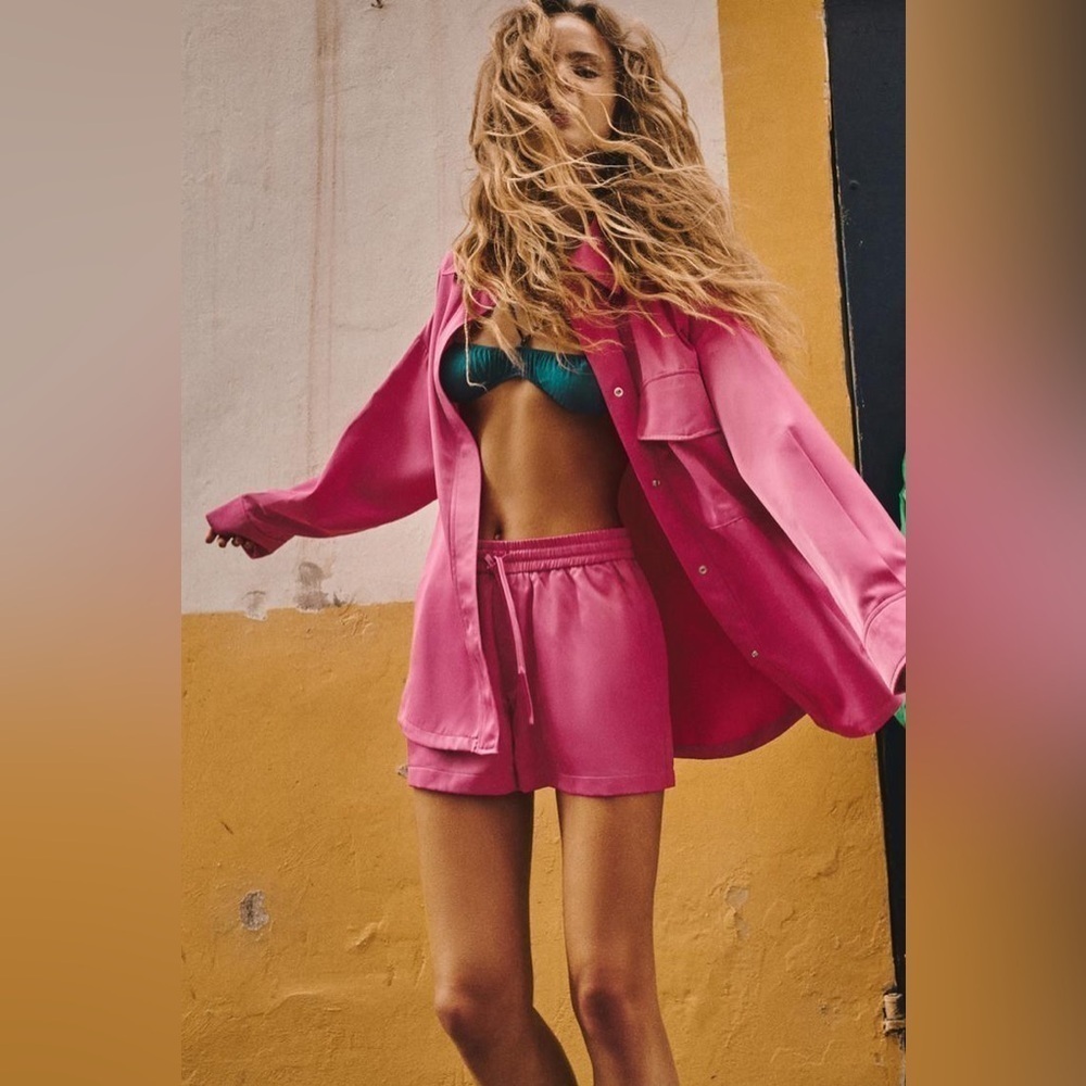 Zara Oversized Pink Satin Snap Down Shirt Size Small/Medium